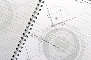 NPO法人 Umpire Development Corp.　様オリジナルノート 野球の球場の平面図とロゴマークを印刷したオリジナルの本文