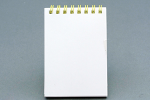 高田  綾香　様オリジナルノート オリジナルメモ帳の裏表紙にはホワイトの台紙を使用