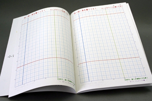 高木  千賀　様オリジナルノート 「本文オリジナル印刷」で専用フォーマットに、独特の罫線使いが特徴