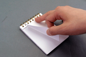 k-box　様オリジナルノート 「メモとりまちょう」は切り取って渡せる、ミシン入り