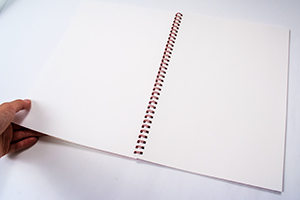 藤浪  英智　様オリジナルノート 「お絵かきしまちょう」は本文用紙に画用紙を利用しています