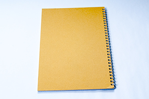 GMOメイクショップ株式会社　様オリジナルノート オリジナルノートの台紙は「クラフト」