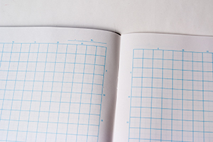 千駄谷小学校　様オリジナルノート オリジナルノートの本文は「5mm方眼学習罫タイプ」