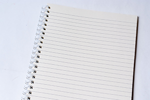 萩野  由美　様オリジナルノート 「本文用紙変更」で淡クリームキンマリ（72.5kg） を利用。やわらかい雰囲気の本文に。