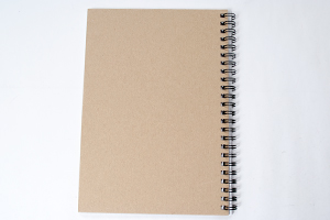 株式会社マイクロアド　様オリジナルノート オリジナルノートの裏表紙は「特厚台紙」。オリジナルノートの強度がアップ。