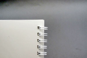水野  七瀬　様オリジナルノート 台紙はリングカラーに合わせたホワイトを使用