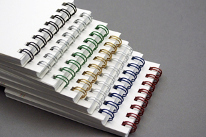 島村楽器株式会社　様オリジナルノート 基本から選べる７色全てのリングカラーを使用