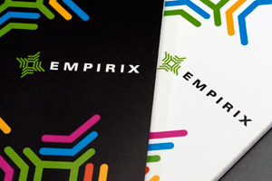 エンピレックス株式会社　様オリジナルノート 色違いで2種製作、新しい企業ロゴをモチーフにした表紙デザイン
