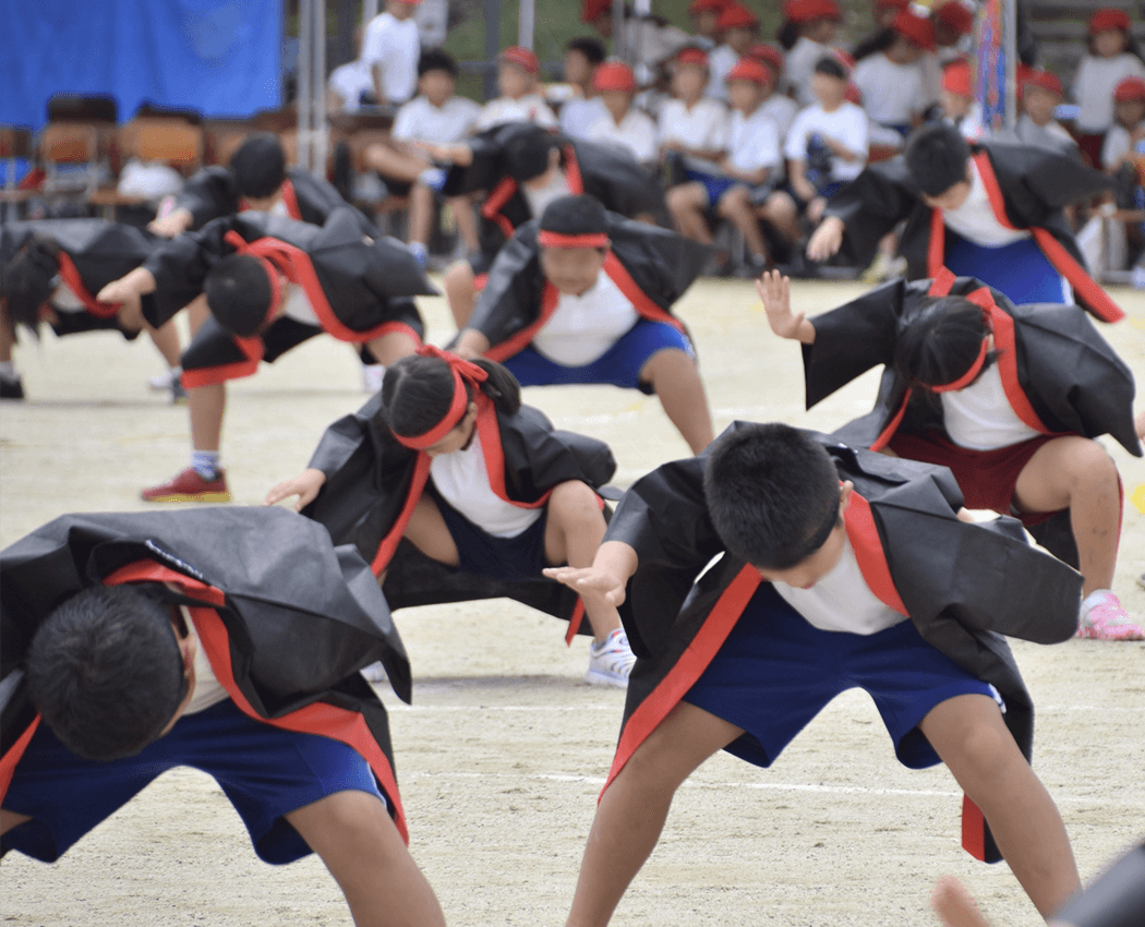 「中学生・高校生の体育祭」向けにオリジナルノートを活用するなら「ゴムバンドPLUS NEO」